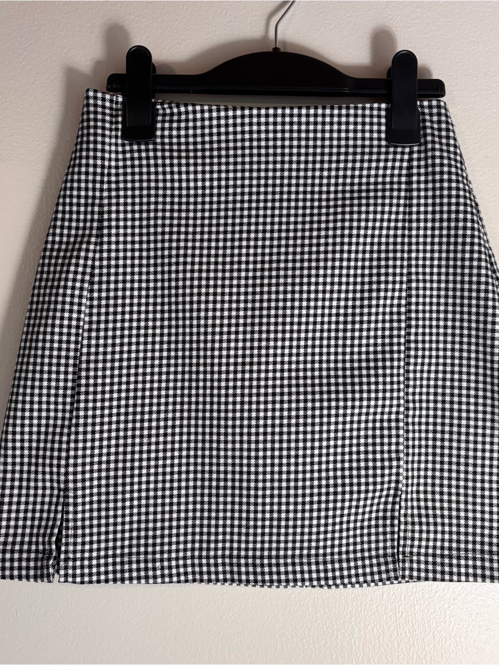 Brandy Melville John Galt Black and White Gingham Mini Skirt
